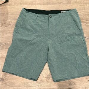 Volcom Men's Teal Flat Front Shorts
